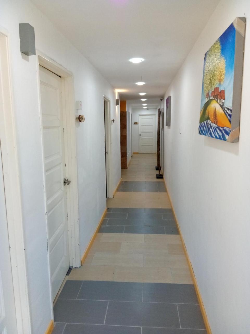 The Serai Cottage Transit Hotel Kampong Gong Badak Exterior foto